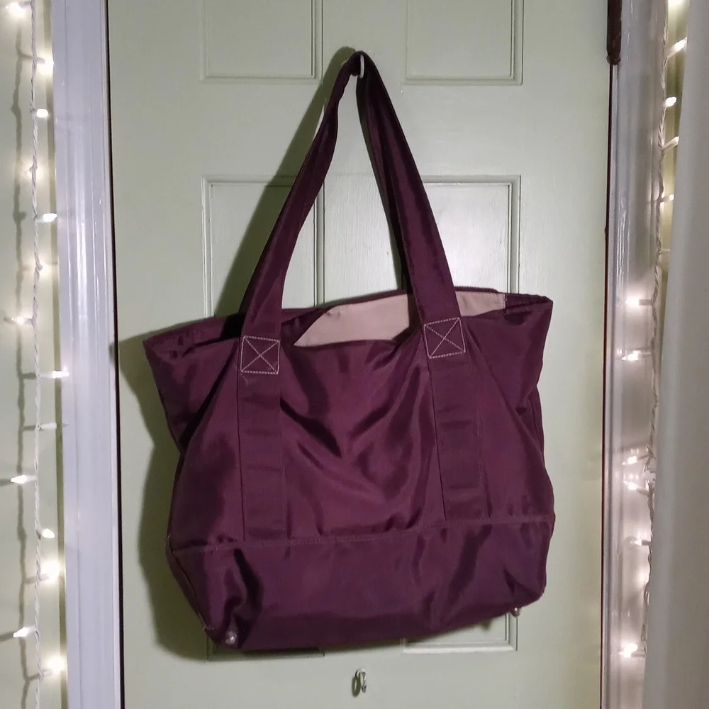 Women's Pottery Barn Kids chocolate brown zip top diaper tote 20